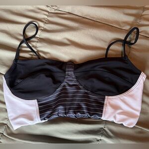 Women’s Onzie M/L top black and white